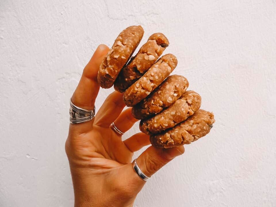 Raw Peanut butter & Honey Oat Cookies aetherapothecary