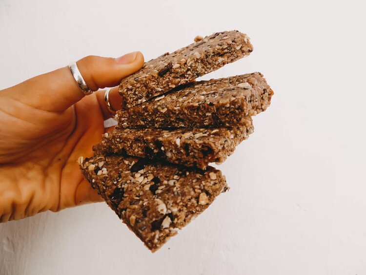 TOP IMMUNE BOOSTING FOODS & HEALING RAW BARS